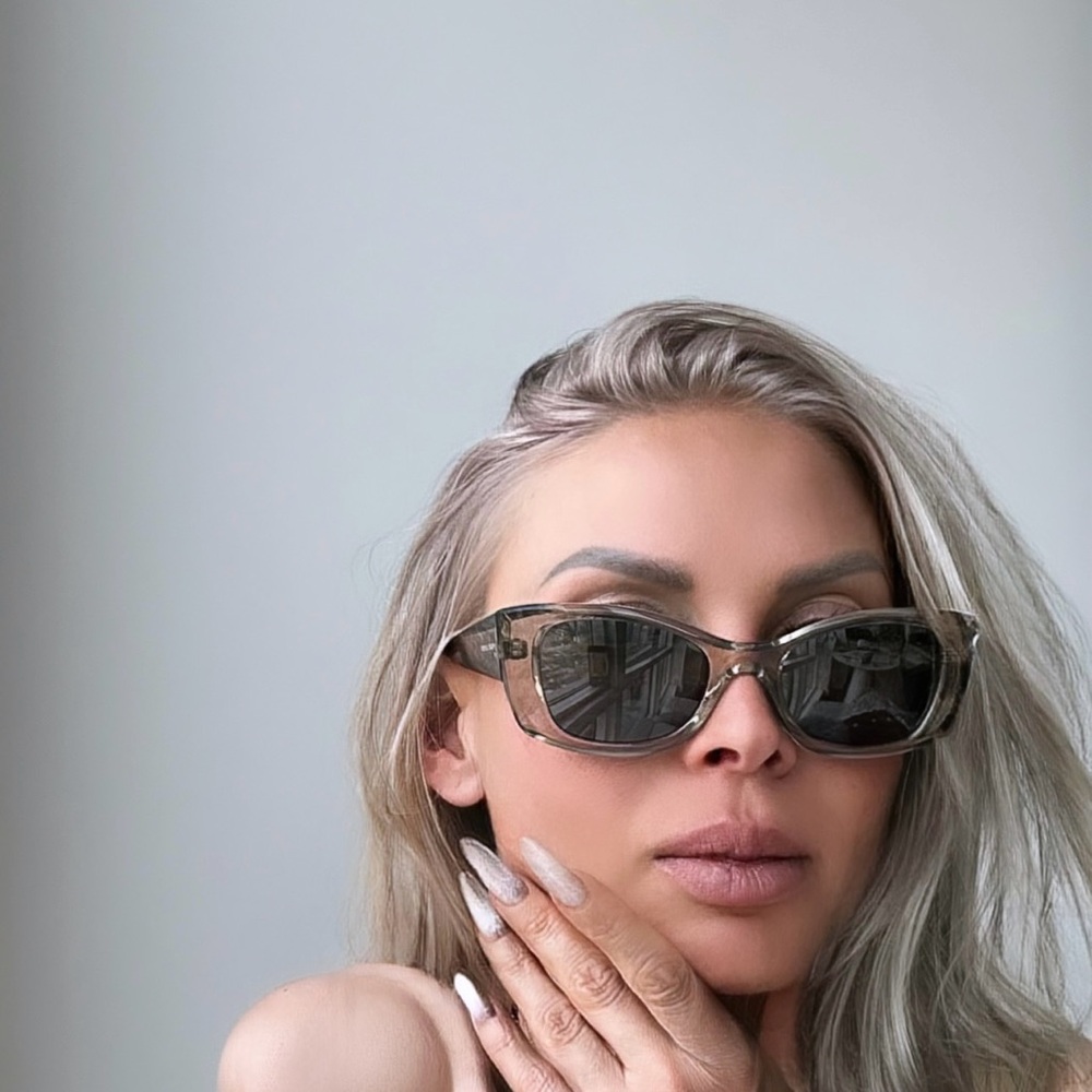 YSL silver glasses in amazing condition - Picture 11 of 11